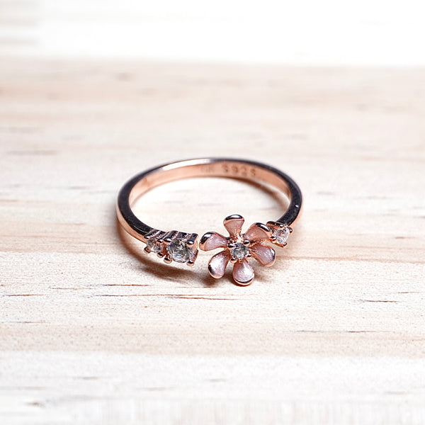 rosegold flower and solitaire ring