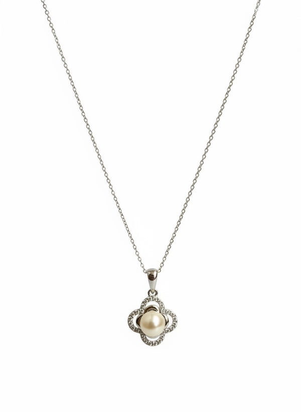 Clove solitaire silver necklace